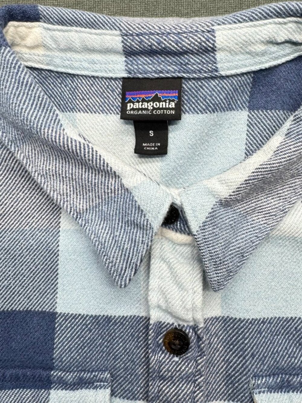 Patagonia Organic Cotton Flannel Button Down Shirt Women’s Small Blue Plaid - Picture 10 of 12